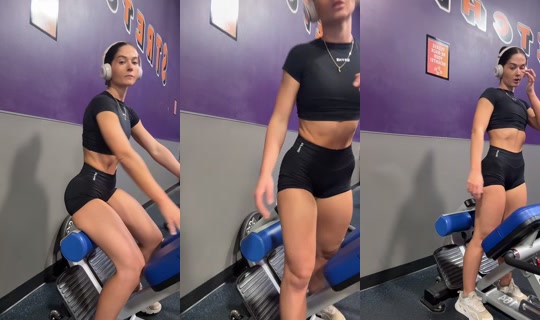 jaylaroden TikTok Live — Oct 4, 2026, 6:17 PM