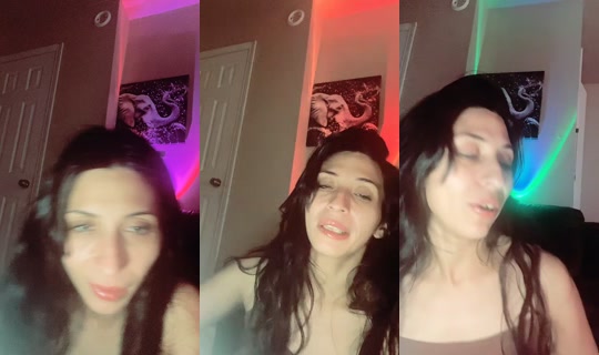 jayy2juicyy TikTok Live — Aug 26, 2026, 11:44 PM