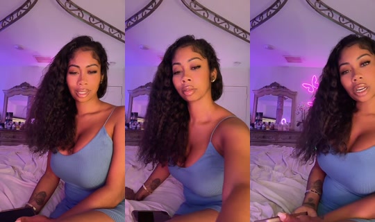 jennifinee TikTok Live — Oct 4, 2026, 11:53 AM