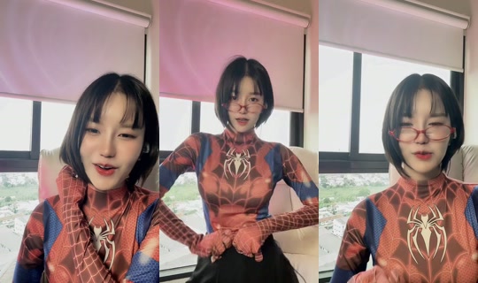 jenya50_ TikTok Live — Aug 20, 2026, 10:10 AM