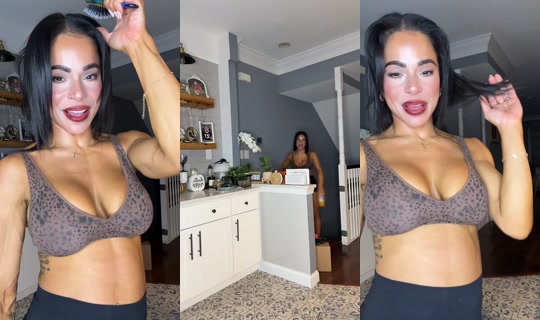 jessicastraface25 TikTok Live — Oct 2, 2026, 3:20 AM