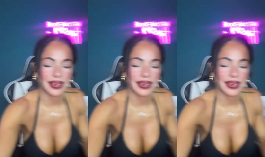 jessicastraface25 TikTok Live — Oct 5, 2026, 1:20 AM