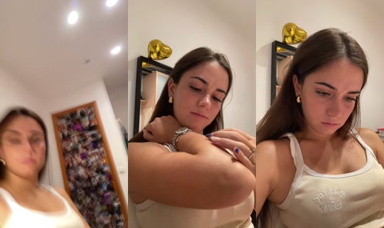jessiinnie TikTok Live — Aug 22, 2026, 9:49 PM