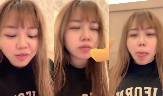 jia_oo412 TikTok Live — Oct 3, 2026, 12:33 PM