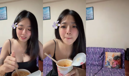jiahui_18 TikTok Live — Aug 25, 2026, 12:28 PM