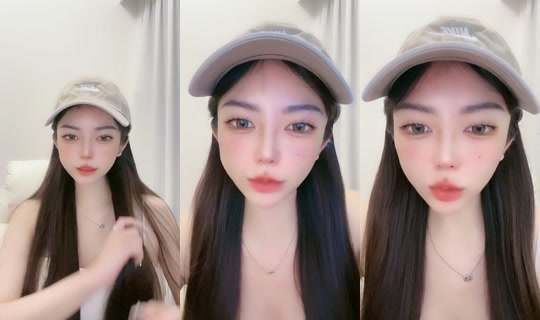 jie.e2 TikTok Live — Aug 24, 2026, 2:20 PM