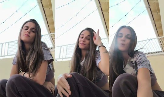 jiimenalila TikTok Live — Oct 4, 2026, 5:21 PM