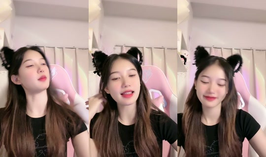 jjmoon.x TikTok Live — Oct 1, 2026, 4:34 PM