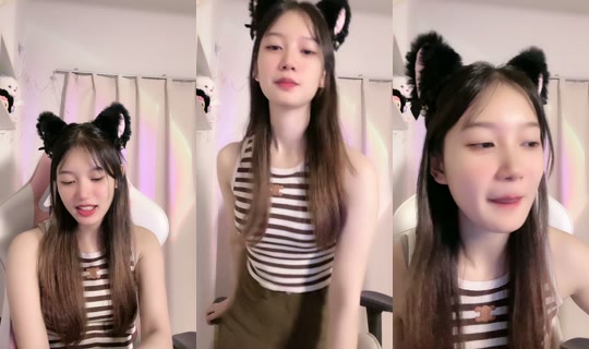 jjmoon.x TikTok Live — Oct 6, 2026, 5:49 PM