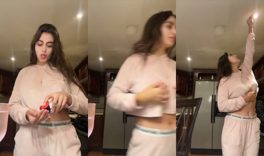 joahanaperez TikTok Live — Oct 2, 2026, 6:26 AM