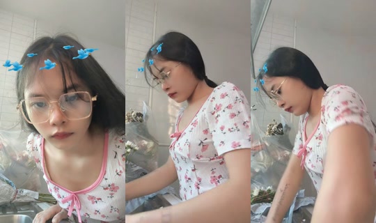 joyna280 TikTok Live — Oct 3, 2026, 11:52 PM