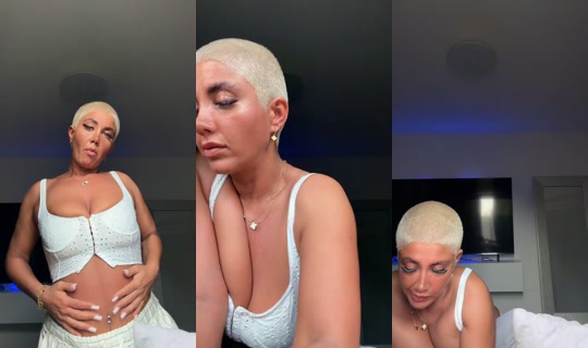 juicy_anahita TikTok Live — Oct 2, 2026, 4:33 PM