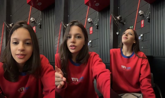julia.berlezi TikTok Live — Oct 2, 2026, 10:03 PM