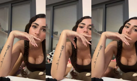 juliaacarmoona2.0 TikTok Live — Aug 26, 2026, 10:12 PM