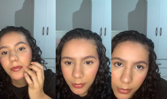 juliablossoms_ TikTok Live — Aug 22, 2026, 1:38 AM