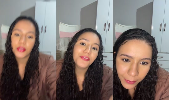 juliablossoms_ TikTok Live — Sep 3, 2026, 3:52 AM