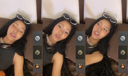 julieblahblah TikTok Live — Aug 29, 2026, 7:28 PM