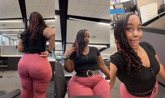 justcallmeedee TikTok Live — Sep 15, 2026, 12:49 AM