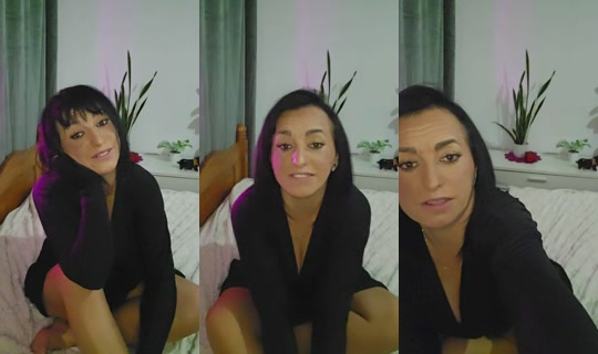 justysia3838 TikTok Live — Oct 8, 2026, 10:54 PM