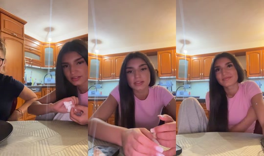 k4jushh TikTok Live — Sep 5, 2026, 6:56 PM