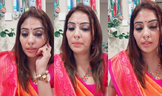 kanchananair8 TikTok Live — Oct 4, 2026, 7:20 PM