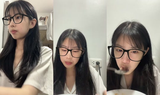 kangyunii TikTok Live — Aug 31, 2026, 10:49 AM