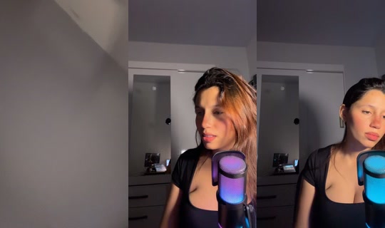 karina_herreiro TikTok Live — Oct 4, 2026, 6:22 PM