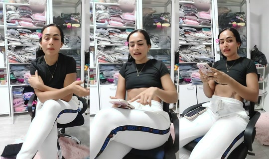 karolinillidge TikTok Live — Oct 4, 2026, 10:55 PM