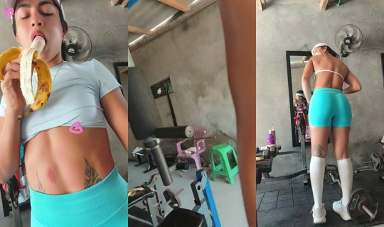 karolinillidge TikTok Live — Oct 8, 2026, 1:12 PM
