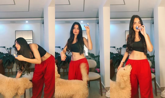 kenia_j18 TikTok Live — Oct 3, 2026, 12:56 AM