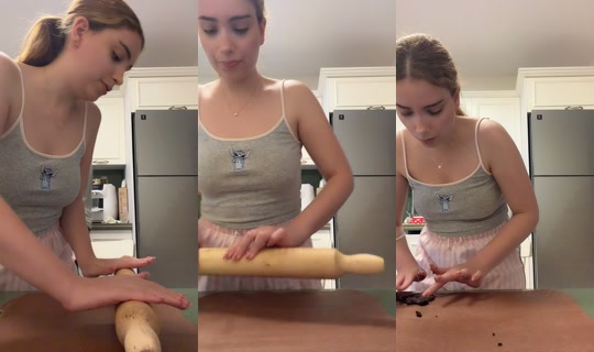 keren__x TikTok Live — Oct 2, 2026, 10:10 AM