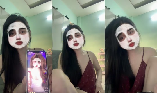 khanhnhi213 TikTok Live — Aug 23, 2026, 12:14 AM