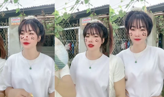 khely696 TikTok Live — Aug 28, 2026, 10:01 AM