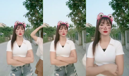 khely696 TikTok Live — Oct 9, 2026, 10:56 AM