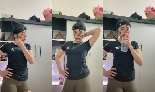 khinaodangdepdoiten9 TikTok Live — Oct 6, 2026, 12:11 PM