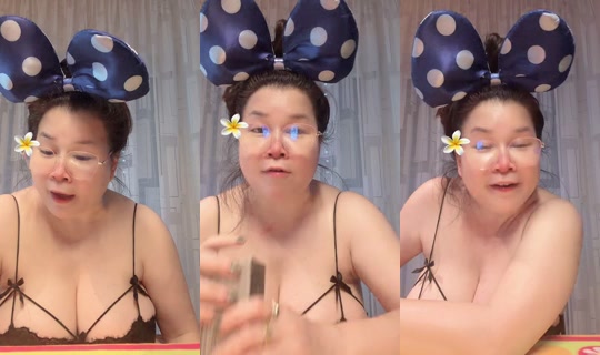 khunnaiididi TikTok Live — Aug 27, 2026, 5:11 PM