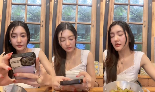 khuonchanok TikTok Live — Aug 29, 2026, 10:01 AM