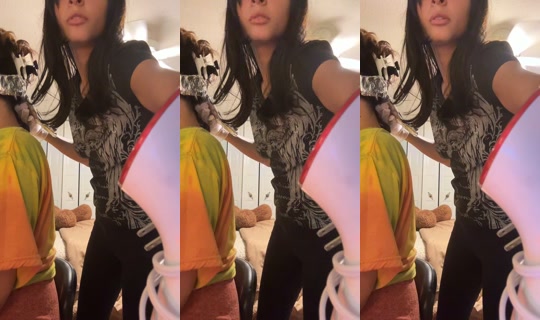 kitten1944 TikTok Live — Oct 3, 2026, 1:39 AM