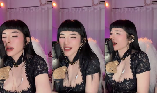 kitty.sexy4 TikTok Live — Aug 25, 2026, 5:02 PM