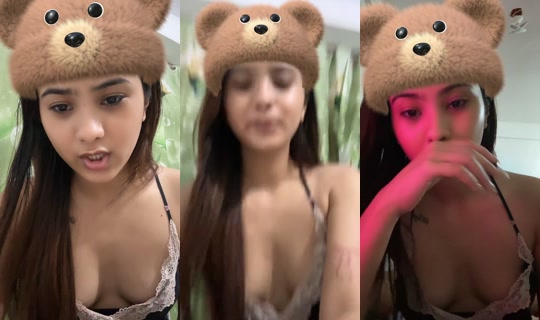 kloey.meow TikTok Live — Aug 31, 2026, 12:52 PM