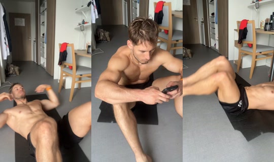 konsstrong TikTok Live — Aug 24, 2026, 8:39 AM