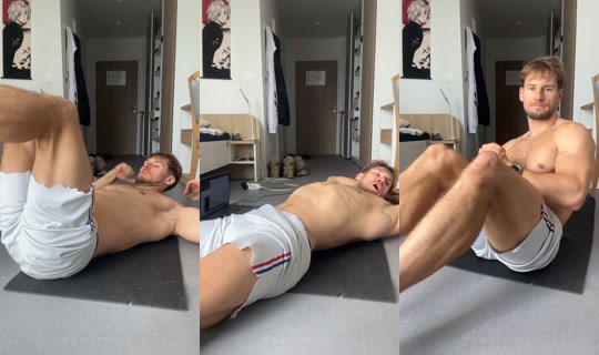 konsstrong TikTok Live — Oct 6, 2026, 10:14 AM