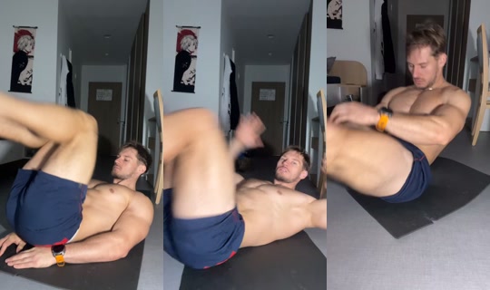 konsstrong TikTok Live — Oct 7, 2026, 9:31 AM