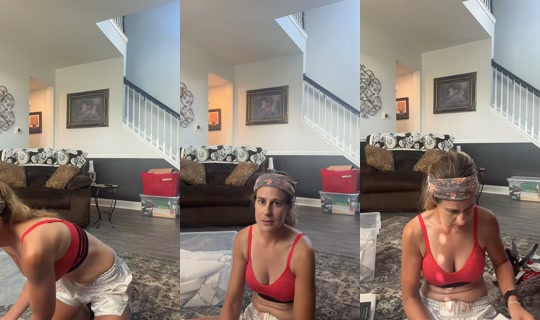 krazy_kellz3 TikTok Live — Aug 23, 2026, 8:39 PM