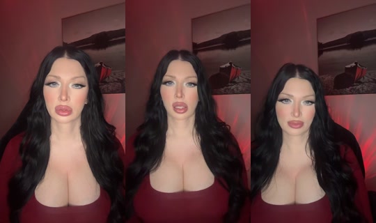 la_luna3000 TikTok Live — Aug 25, 2026, 1:47 AM