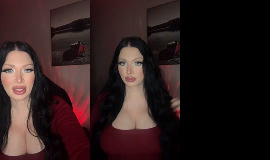 la_luna3000 TikTok Live — Aug 25, 2026, 3:28 AM