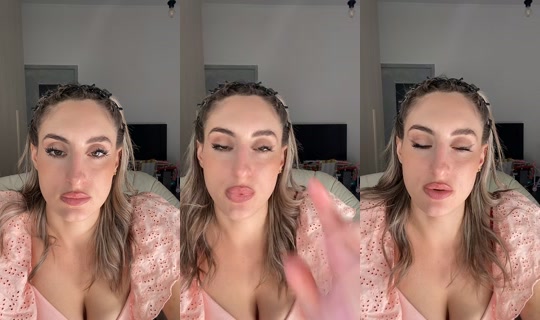 lablonde________________ TikTok Live — Sep 15, 2026, 11:42 AM