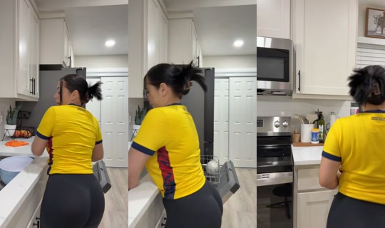 lacatracha2391 TikTok Live — Sep 1, 2026, 2:10 AM
