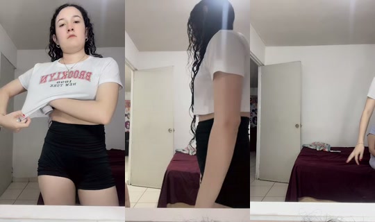 lachinita.911 TikTok Live — Sep 22, 2026, 1:47 AM