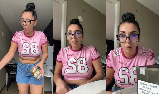 lafolleefollee05 TikTok Live — Oct 1, 2026, 12:44 PM